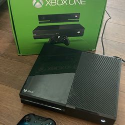 Xbox One With Controller