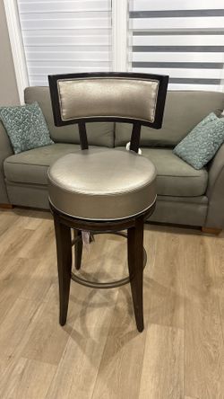Designmaster Bar Stool