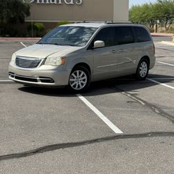 2013 Chrysler Town & Country