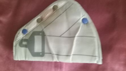 Child BOOSTER seat Belt Holder 
