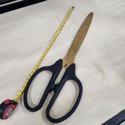 Giant ceremonial scissors