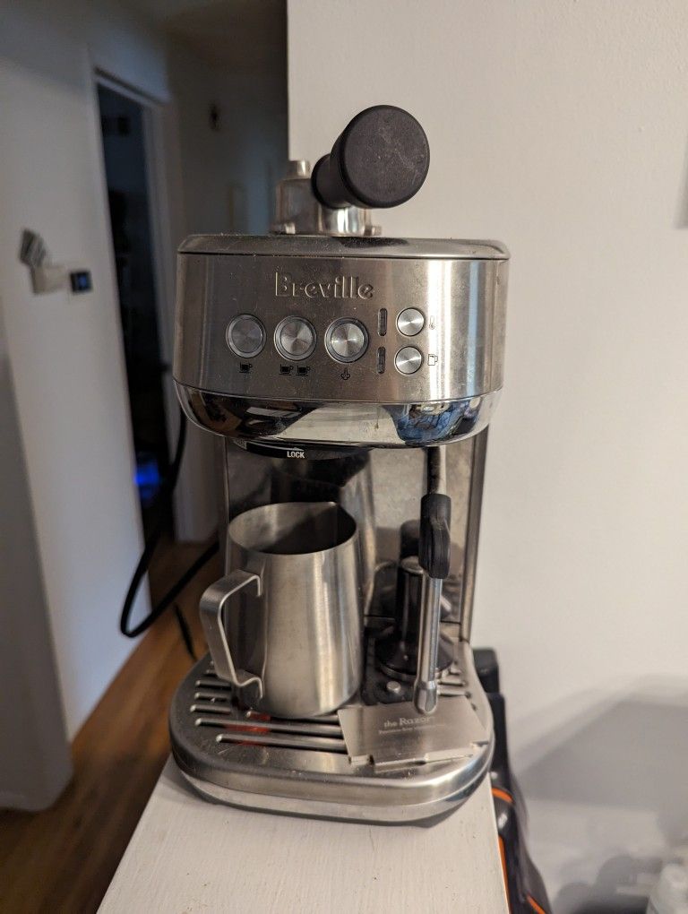 Breville Bambino plus espresso machine for Sale in Temple City, CA OfferUp