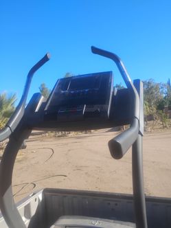 5 year old Nordic trac tread mill
