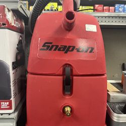 (73712) SNAP ON WET/DRY VACUUM