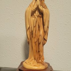 F. Bannoura Praying Virgin Mary Wood Statue