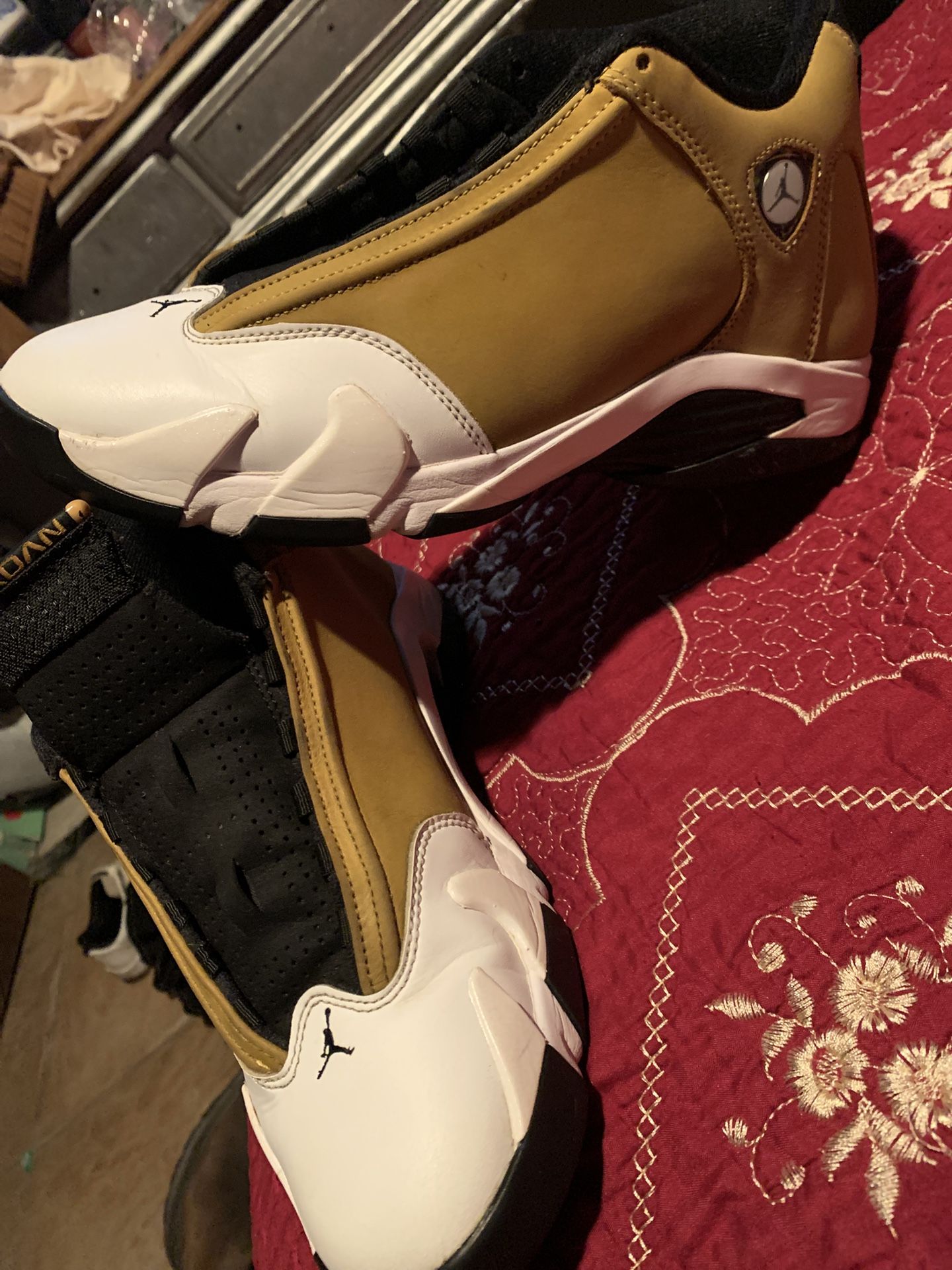 Jordan 14s