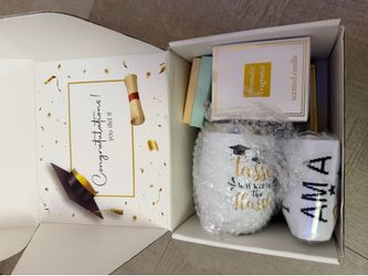 Grad gift box