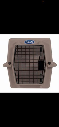 Pet kennel / crate
