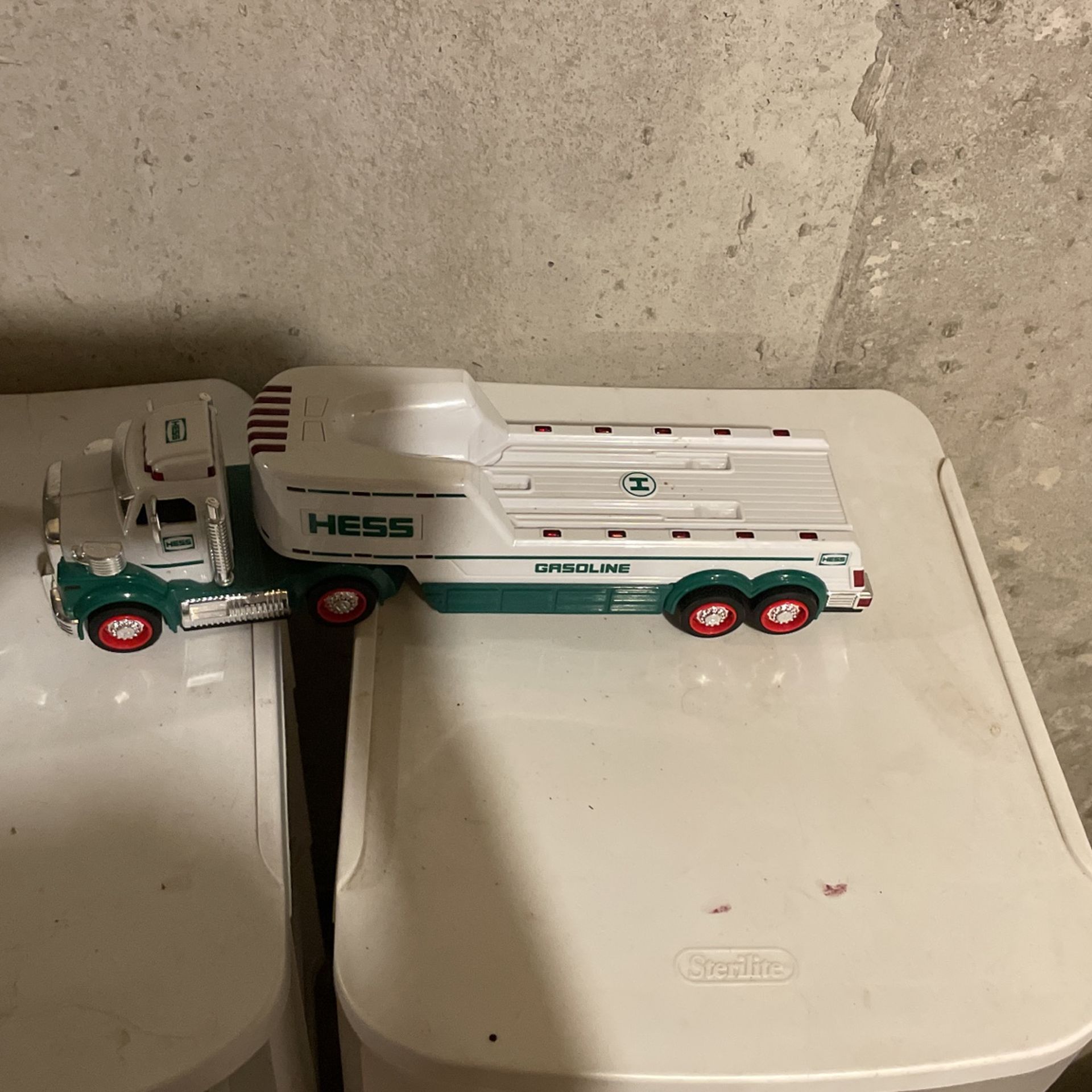Hess Truck 2010 