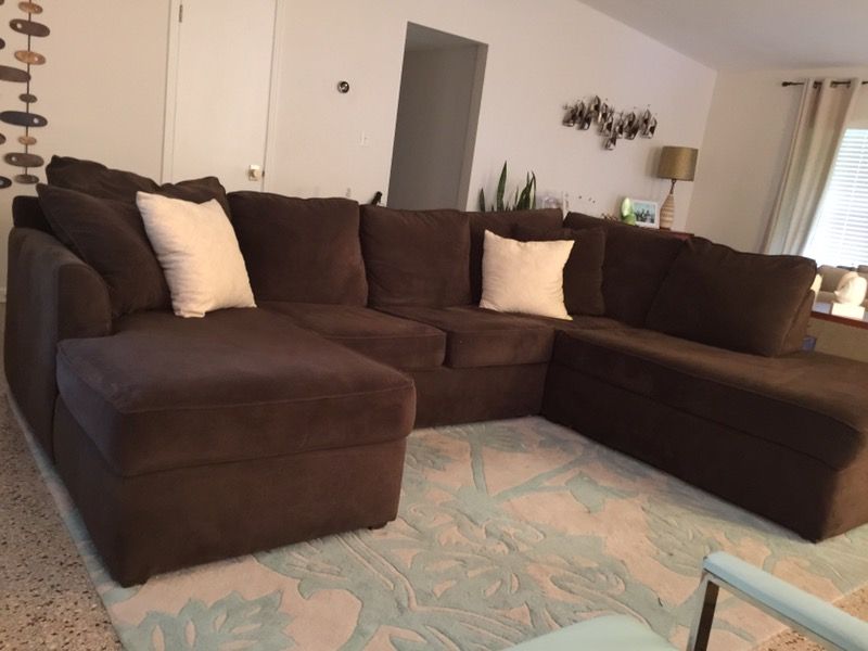 Kevin Charles Espresso Sectional Sofa