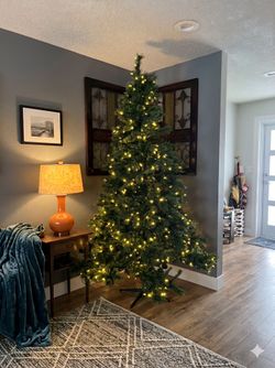 Holiday Living 7.5-Ft Pre-Lit Brighton Spruce Christmas Tree – 500 LED Lights.