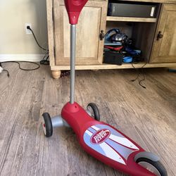 Radio flyer Scooter