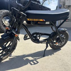 Schwinn Hurricane E-bike 