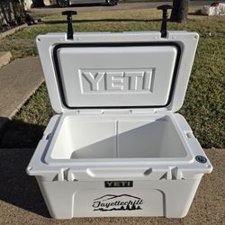 Yeti Tundra 45 Cooler 