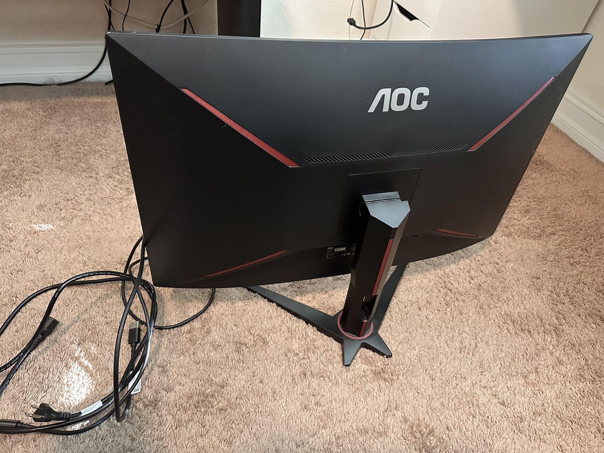 AOC 31.5 Inch curved Monitor 144hz 1440p VA Panel