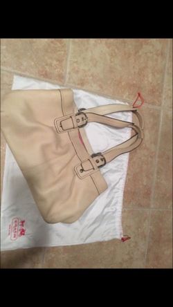 Coach handbag tote leather