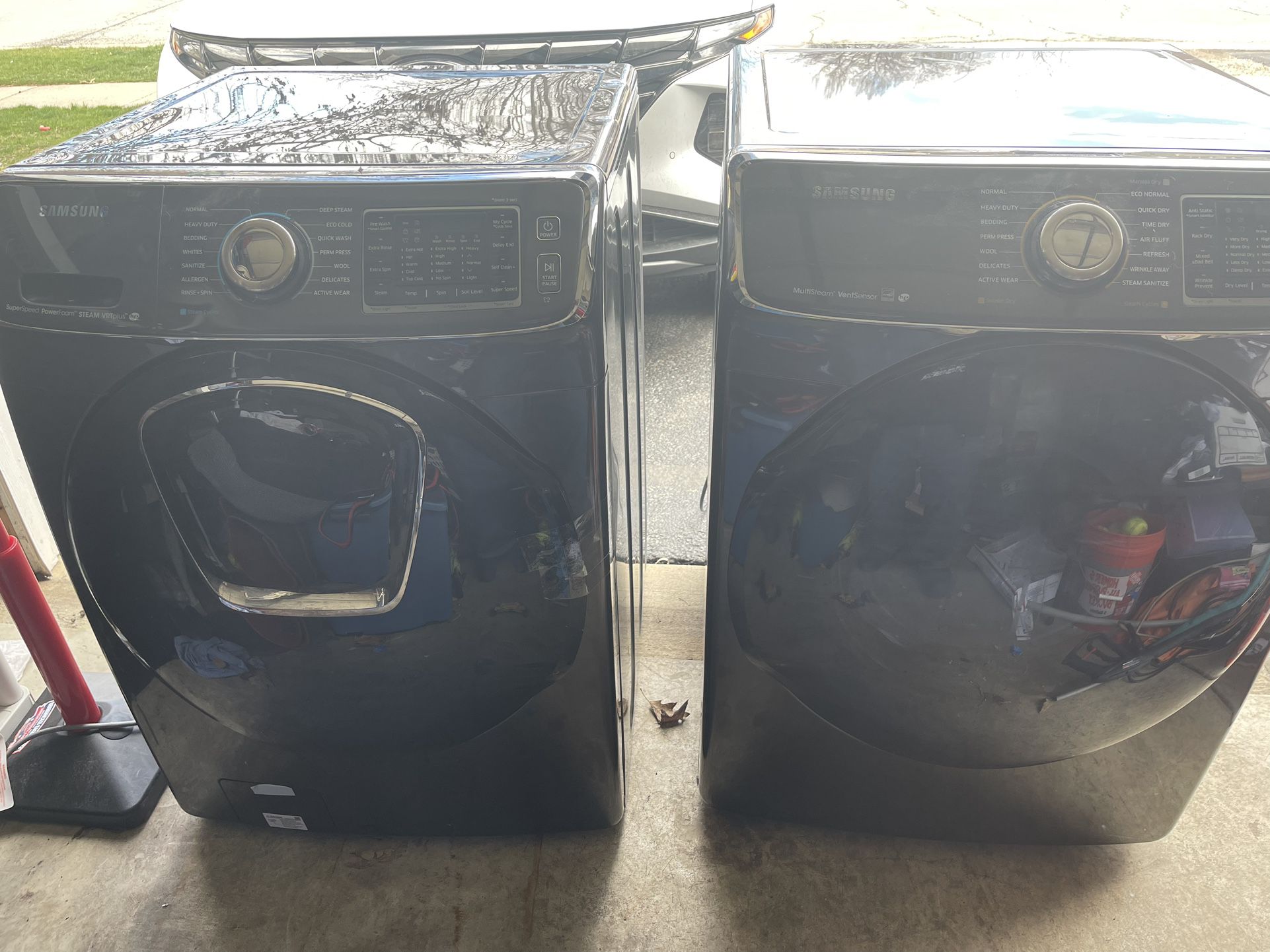 Samsung Front Load Washer/Dryer WF50K7500AV/2