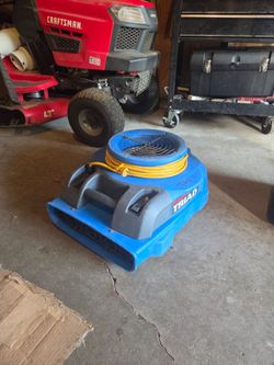 Triad Air Mover Floor Dryer Blower Fan