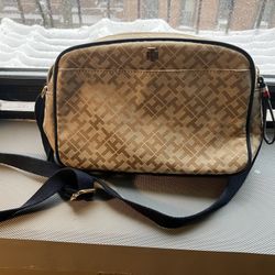 Cross Body Bag 