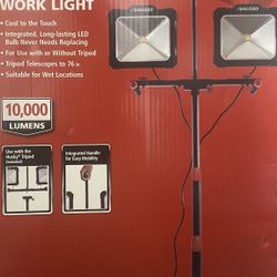 10,000-Lumen Twin-Head LED Work Light (HUSKy)