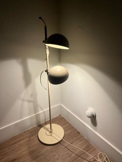 SOMMARLÅNKE Floor Lamp - Beige