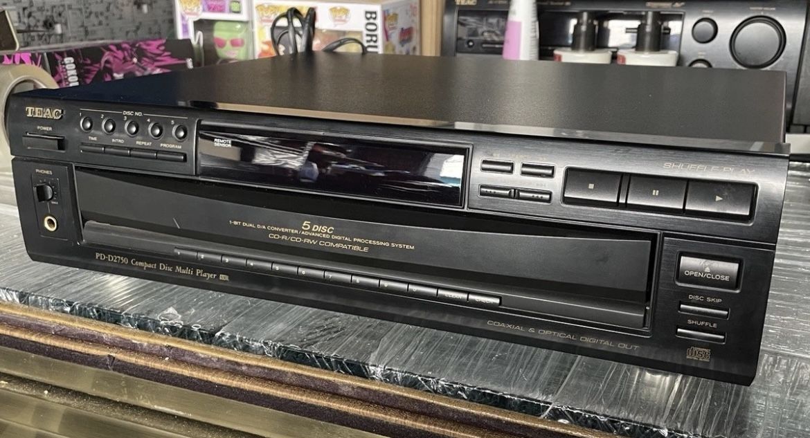 TEAC Multi Compact Disc Player PD-D2750 5-Disc Carousel Changer - For Parts