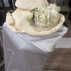 Women’s Straw Sun Hat with Floral Accent – Boho Style