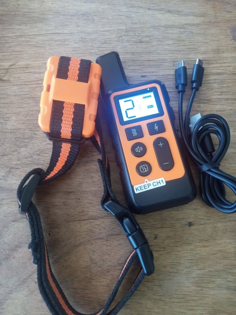 TRAINING COLLAR FOR DOG 3 MODES OF TRAINING SHOCK, VIBRATION, BEEP CONTROL 1640FT RANGE WATERPROOF