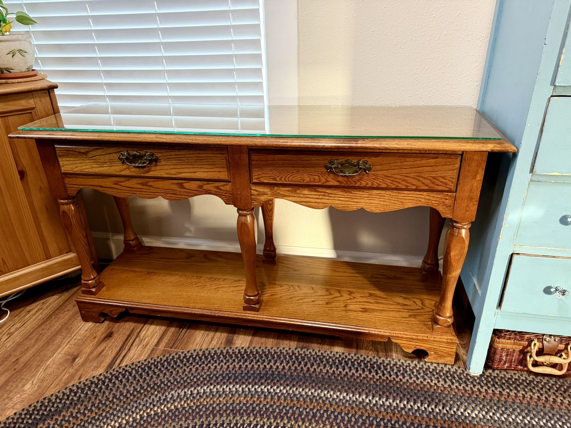🇺🇸 Vintage Broyhill Solid Oak Console Table - 1980s 🇺🇸