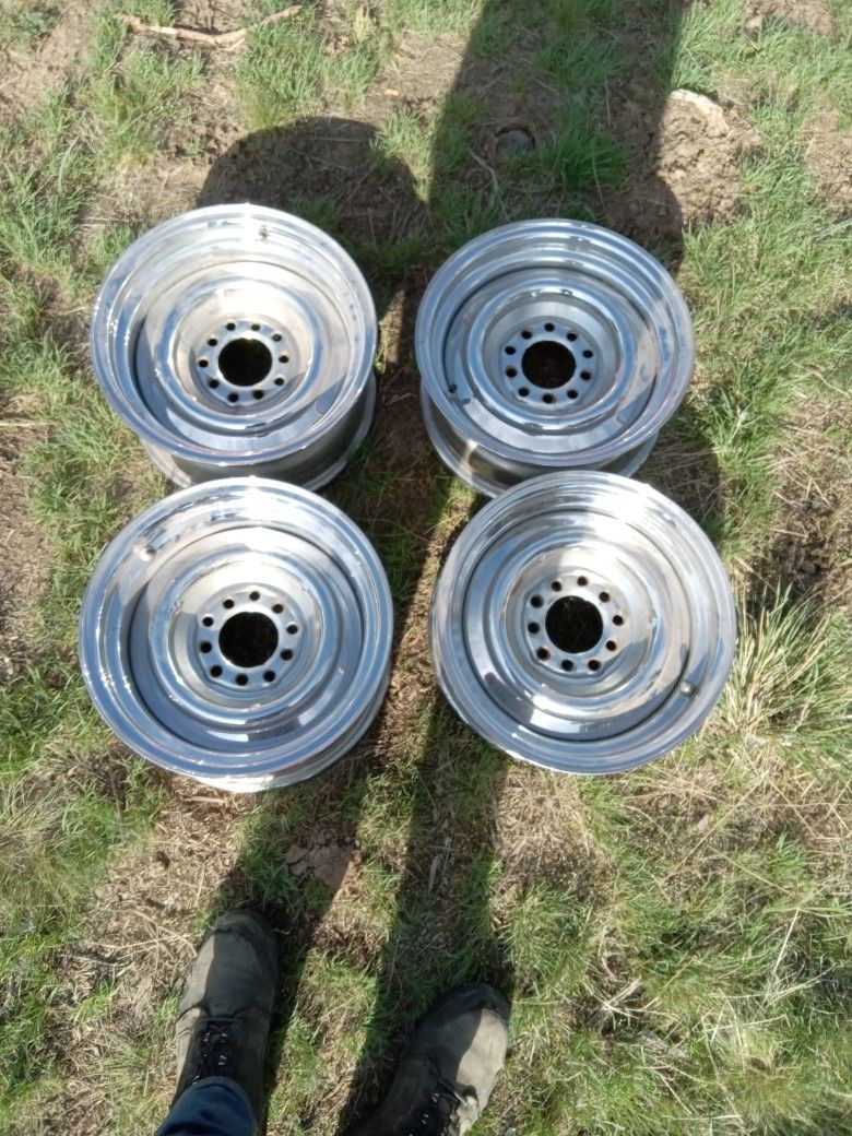 4 Chrome Wheels 2 14x6 And 2 14x7