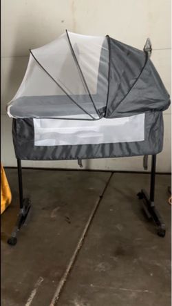 Baby Bassinet with Canopy and Wheels