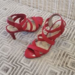 Red Shoes, Size 6, Like New, Sandal, Elastic Straps Straps