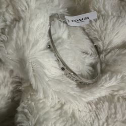 COACH BRACELET COLOR SILVER