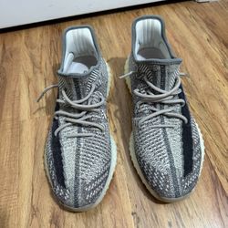 Yeezy 350 v2 Zyon Size 12 