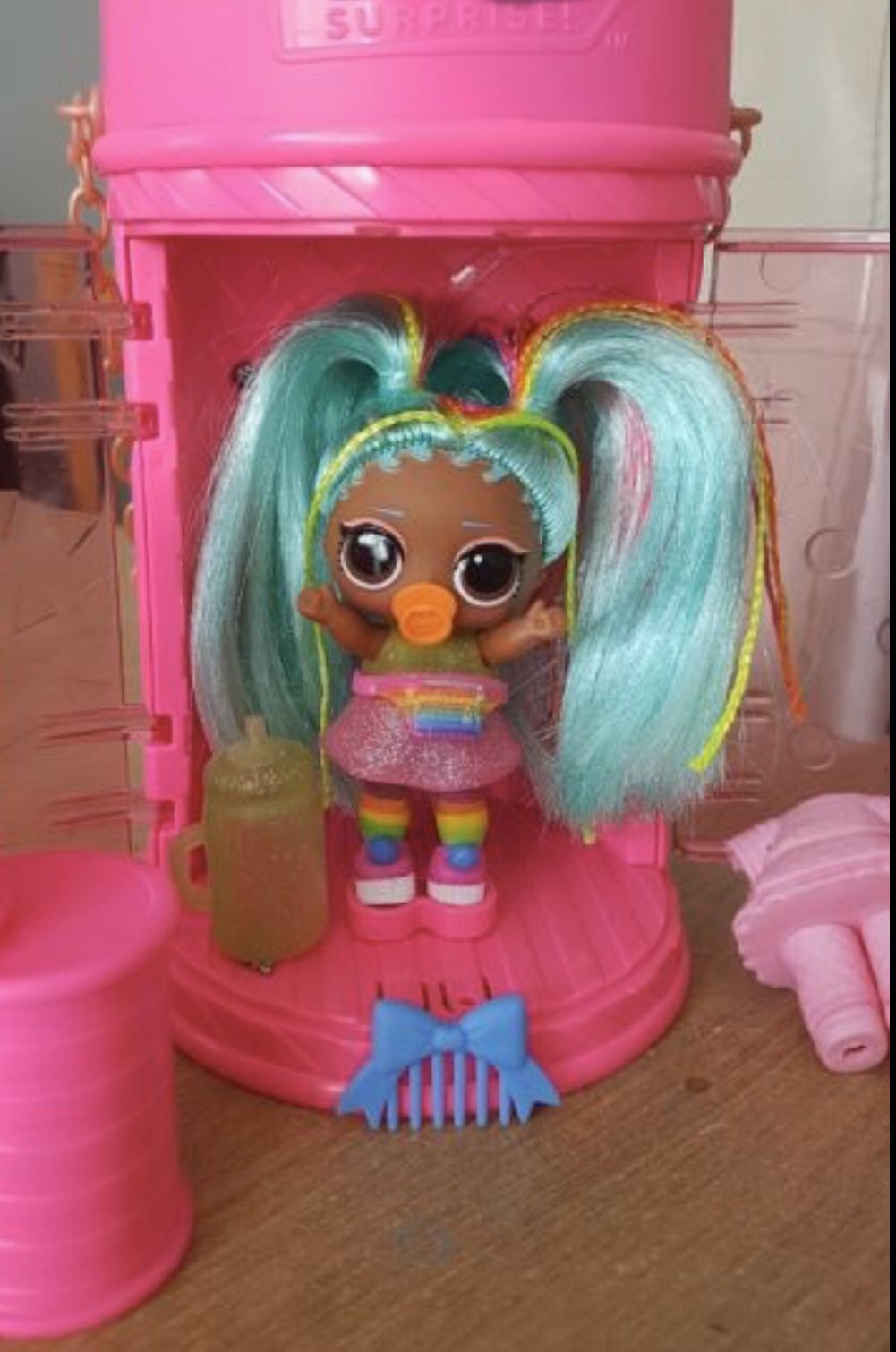 Rainbow raver lol surprise doll! - BRAND new (RARE)
