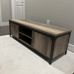 TV/Media Console 