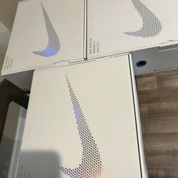Nike Self Lacing 