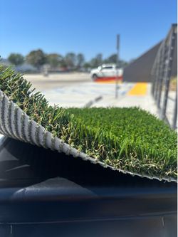 Turf/Zacate special backing for pets $1.59/sqf