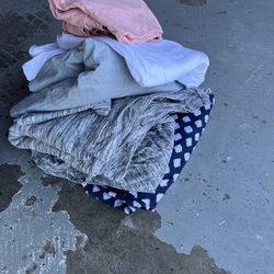 Full size sheets very clean take all for $20