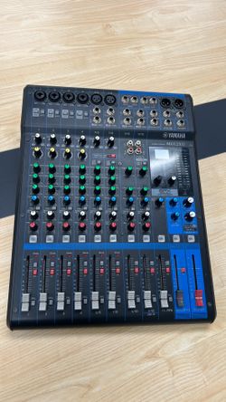 Yamaha MG12XU 12-Input 4-Bus Mixer with Effects