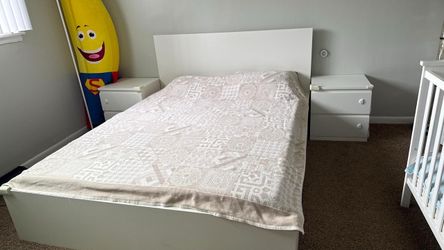 Bed frame