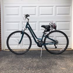 Trek Ladies Hybrid-Road Bike. Excellent Condition.