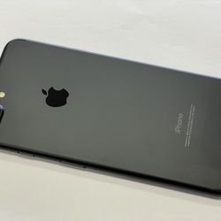 LIKE NEW, Excellent Unlocked IPhone 7 PLUS 32gb Works With Any Company.   Comes with charger and cable.    In excellent condition, everything works gr