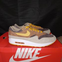 Air Max 1 Men Size 13 W/Box