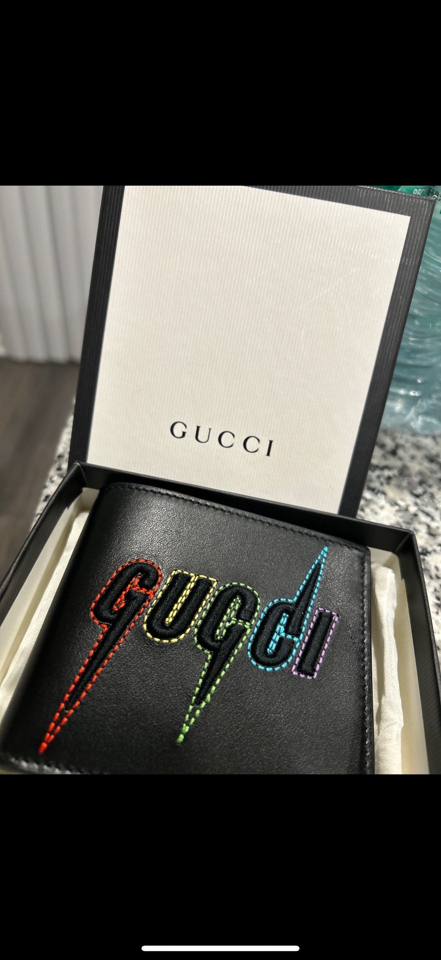 Gucci Compact Men Wallet 