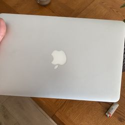 Macbook Air