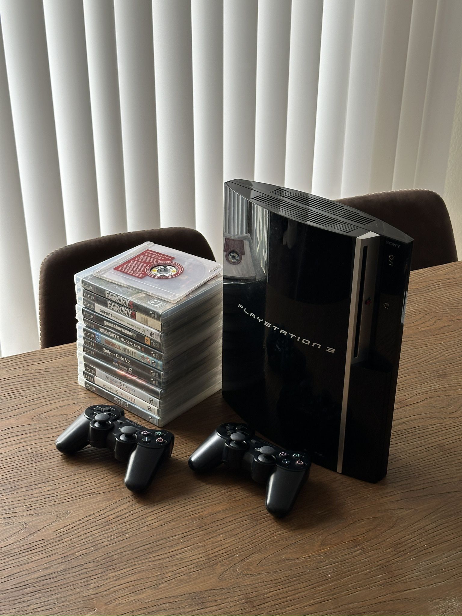 Play Station 3 + Games