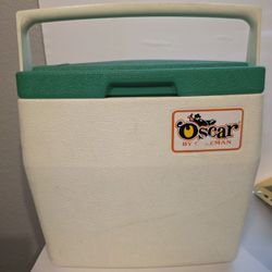 Vintage Oscar by Coleman Cooler – Retro Green & White Ice Chest