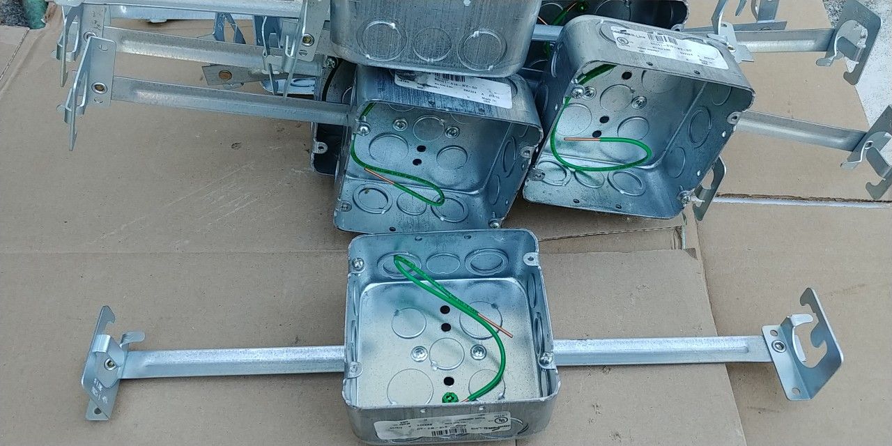 Cooper B-Line Conduit & Box BRC51-S18-W2-5D