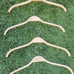 100 top wood hangers for $50